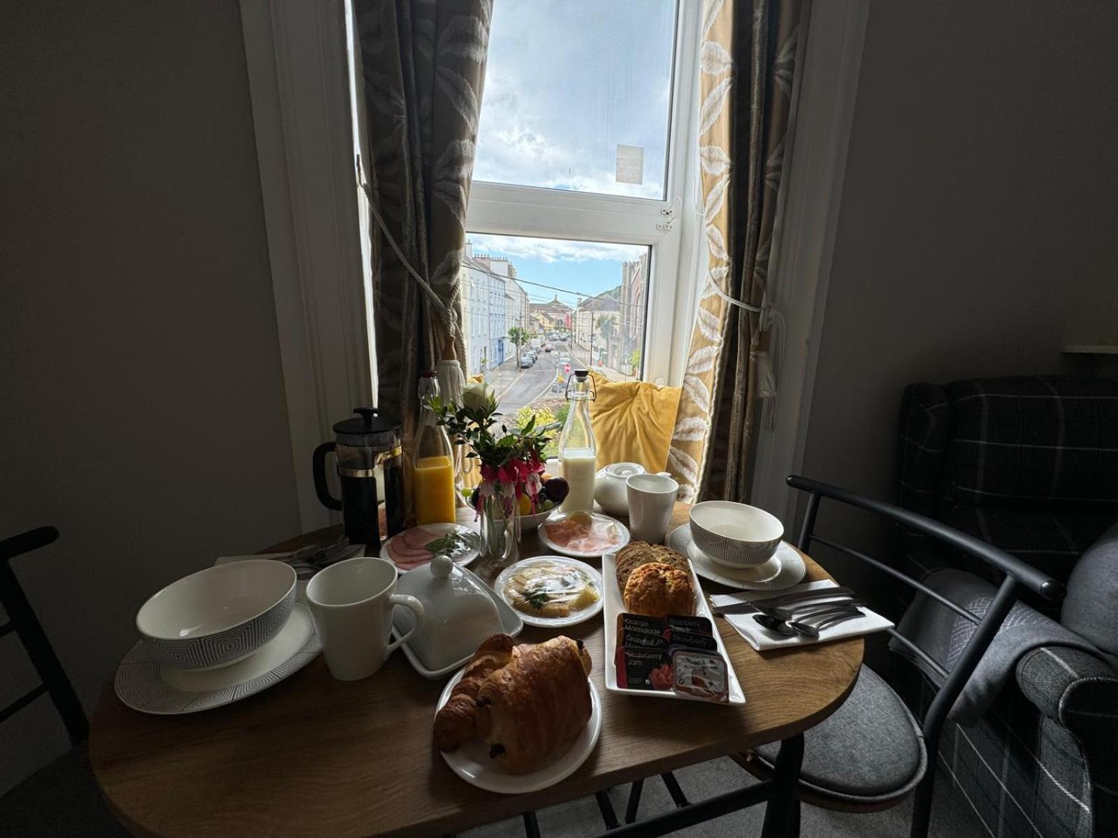Abbey View House Hotel Youghal Exterior photo
